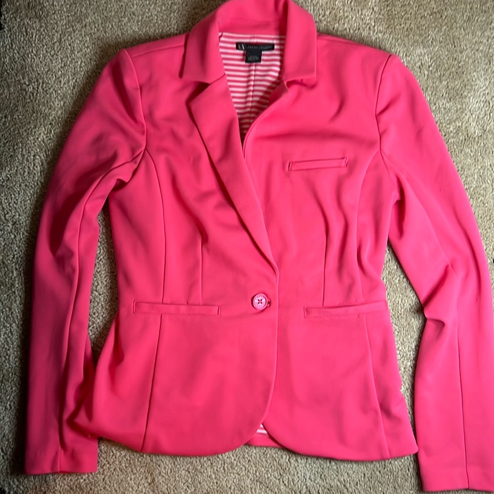Armani Exchange Women’s Stretch Fitted Hot Pink Blazer in Medium